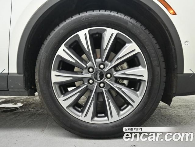 Lincoln Corsair 2.0 Reserve AWD - фото 4