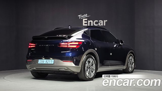 Genesis GV60 Standard - фото 1