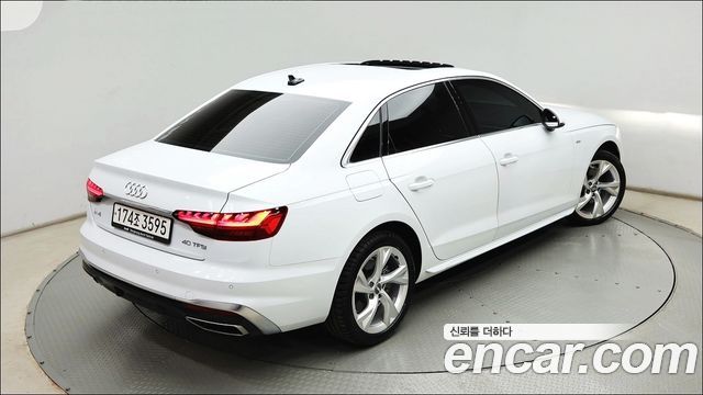 Audi A4 B9 40 TFSI Premium - фото 1