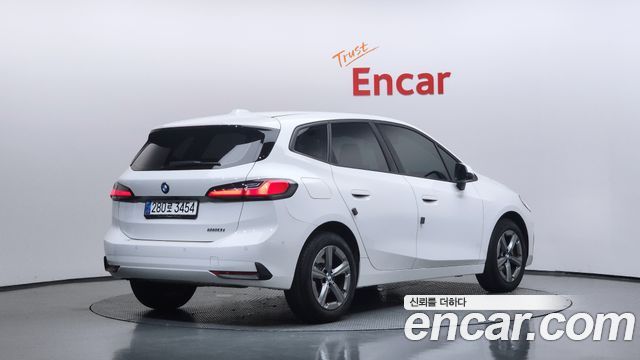 BMW 2 Series Active Tourer U06 220i Advantage - фото 1