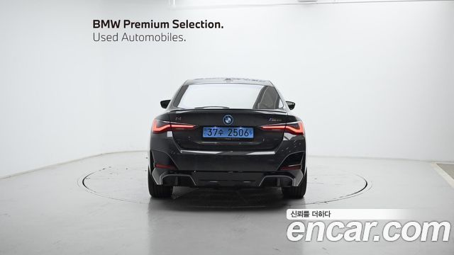 BMW i4 M50 Pro - фото 3