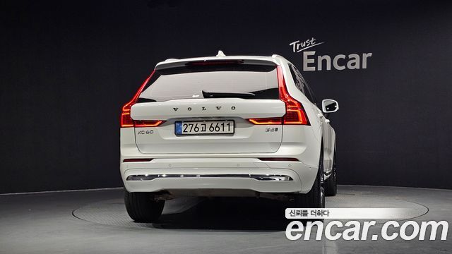 Volvo XC60 2-го поколения B5 Inscription - фото 3