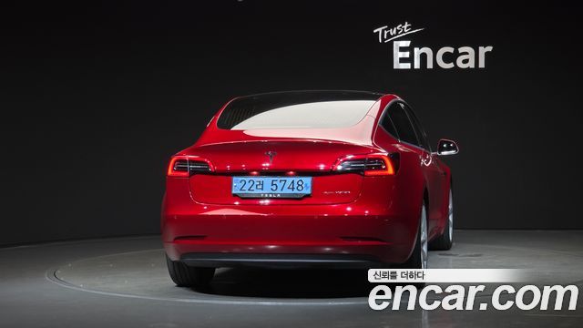 Tesla Model 3 Long Range AWD - фото 3
