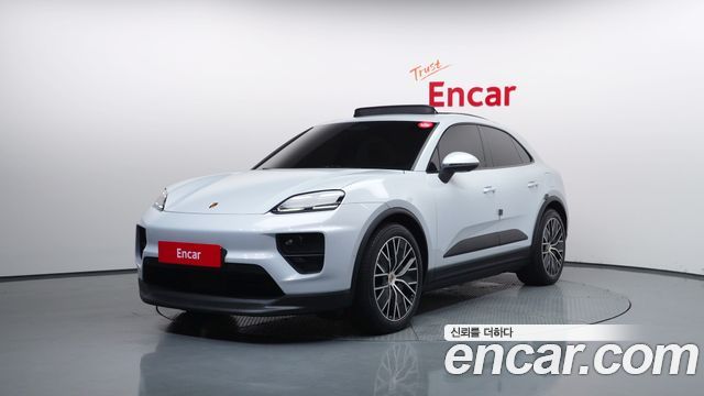 Porsche Macan EV Base 4 - фото 0