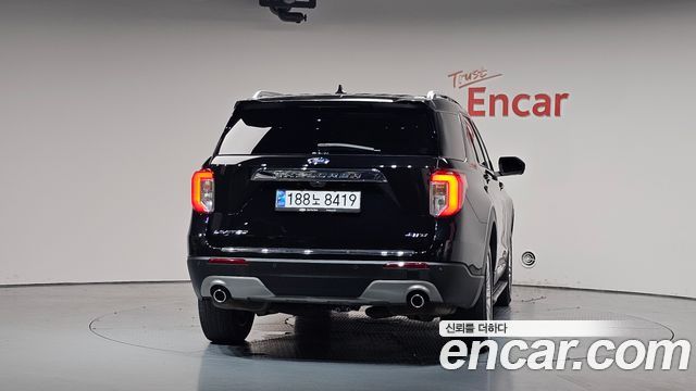 Ford Explorer 6-го поколения 2.3 LimIted 4WD - фото 2