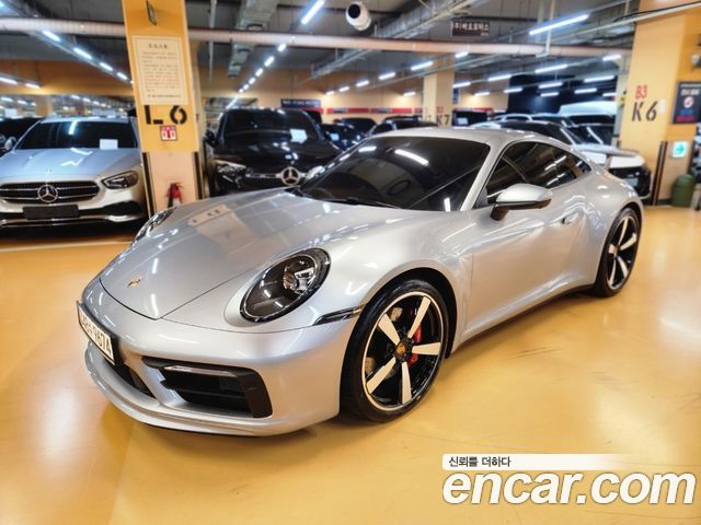 Porsche 911 Carrera 4S - фото 0