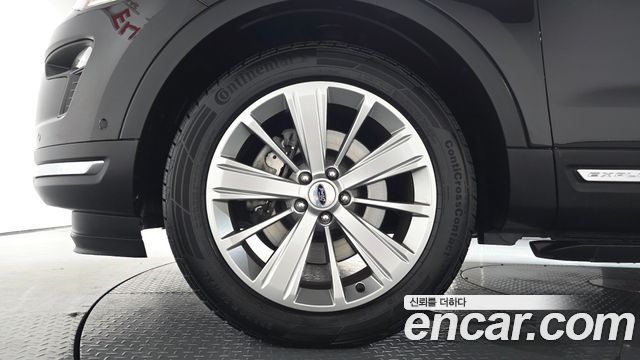 Ford Explorer 2.3 Limited 4WD 5th - фото 3