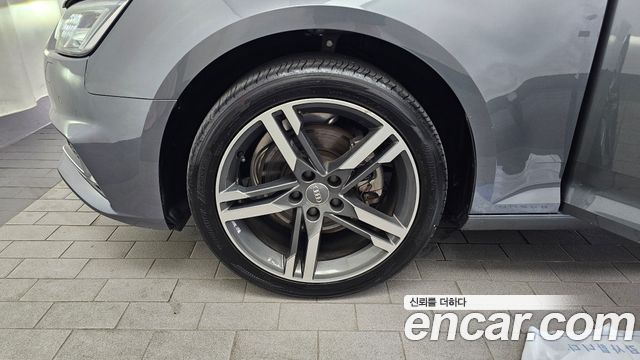 Audi A4 B9 40 TFSI Premium - фото 4