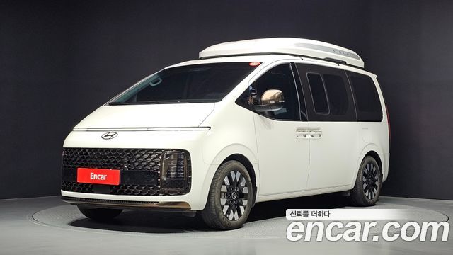 Hyundai Staria HEV 1.6 Lounge 9-Seater Inspiration - фото 0