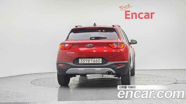 Kia Stonic 1.4 Prestige - фото 3