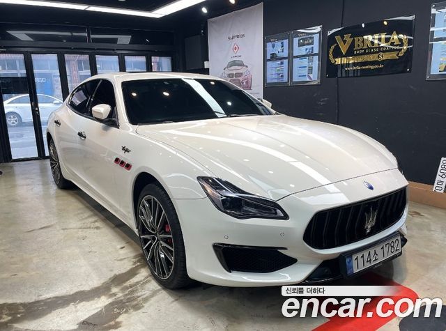 Maserati Quattroporte S Q4 3.0 V6 Granlusso - фото 0