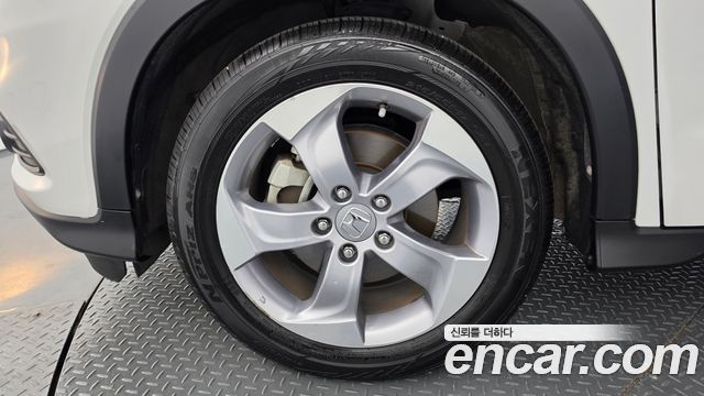 Honda HR-V 1.8 - фото 4