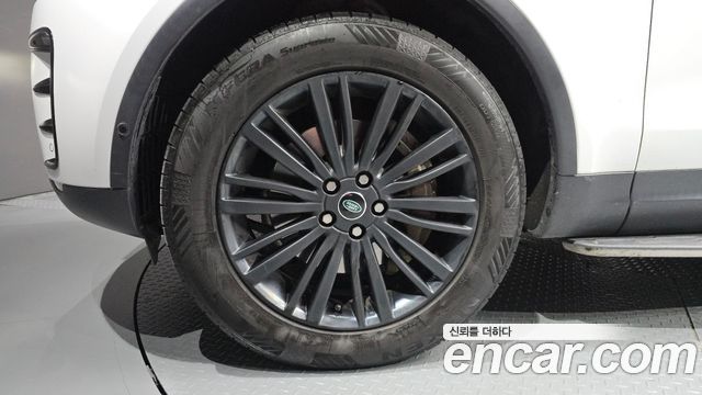 Land Rover Discovery 3.0 SD6 HSE - фото 4