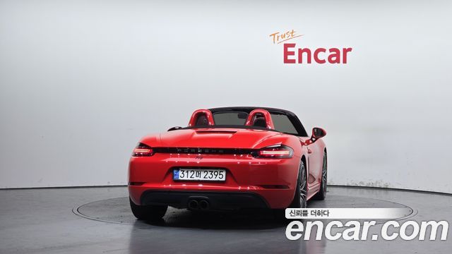 Porsche 718 Boxster 2.0 - фото 3