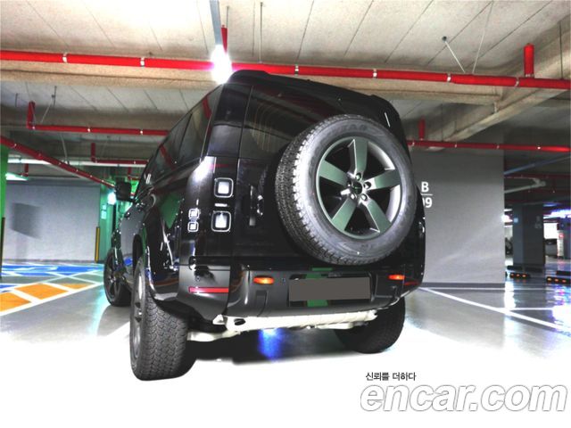 Land Rover Defender L663 110 P400 X - фото 2