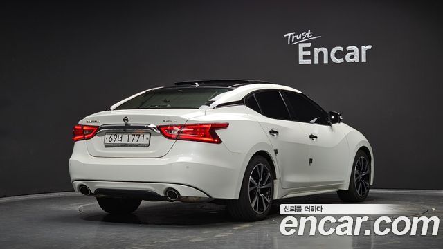 Nissan Maxima A36 3.5 Platinum - фото 1