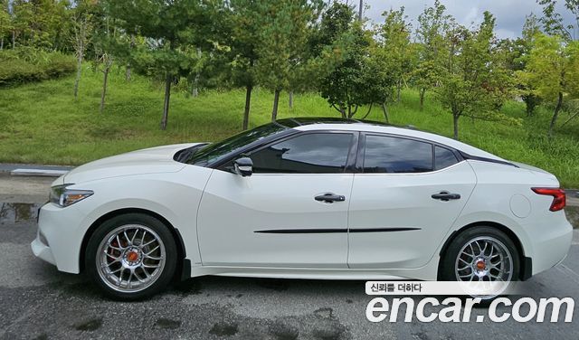 Nissan Maxima A36 3.5 Platinum - фото 2