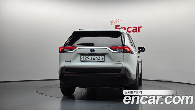 Toyota RAV4 5-го поколения 2.5 2WD Hybrid - фото 3