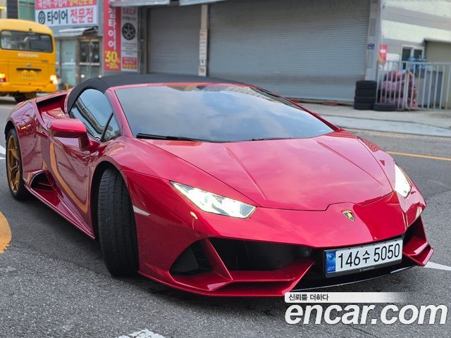 Lamborghini Huracan LP640-4 EVO Spyder - фото 1