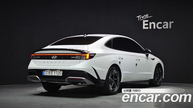 Hyundai Sonata The Edge DN8 2.0 S - фото 1