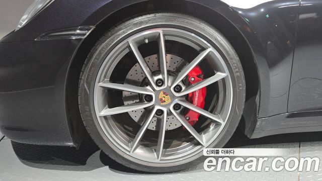 Porsche 911 Targa 4S - фото 3