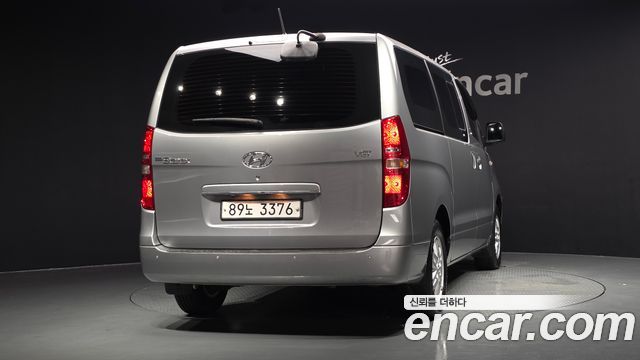 Hyundai Starex New Van 5-Seater Smart - фото 3