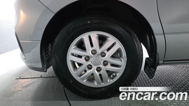 Hyundai Starex New Van 5-Seater Smart - фото 4
