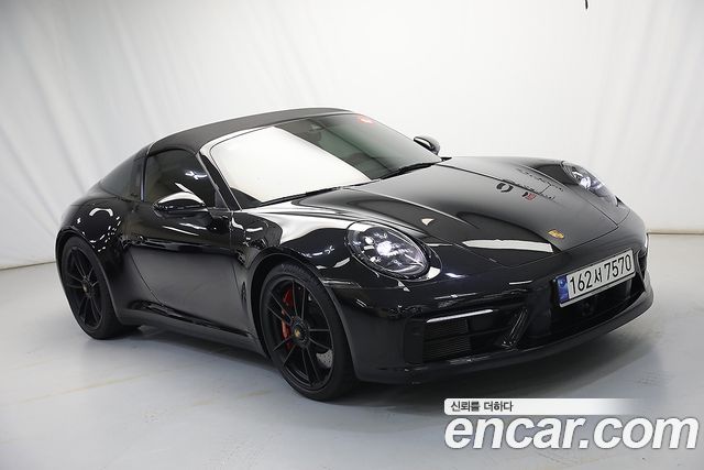 Porsche 911 Targa 4 GTS - фото 0