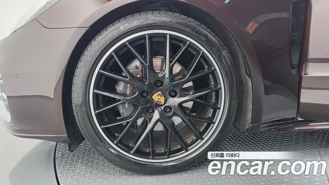 Porsche Panamera 3.0 AWD - фото 4