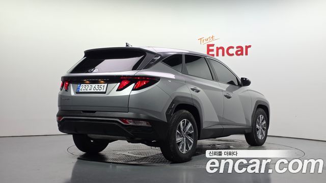 Hyundai Tucson NX4, гибрид Modern 2WD - фото 1