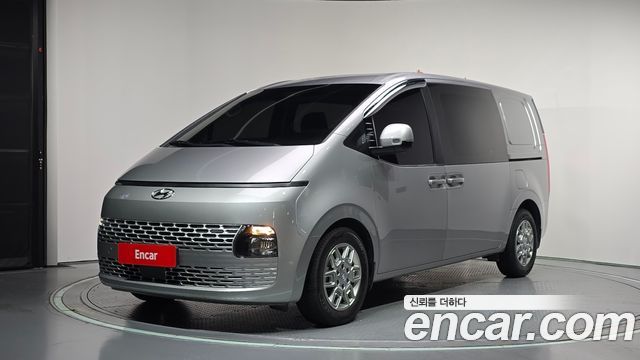 Hyundai Staria Cargo 5-Seater Modern - фото 0