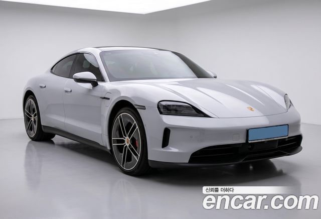 Porsche Taycan 4S - фото 3