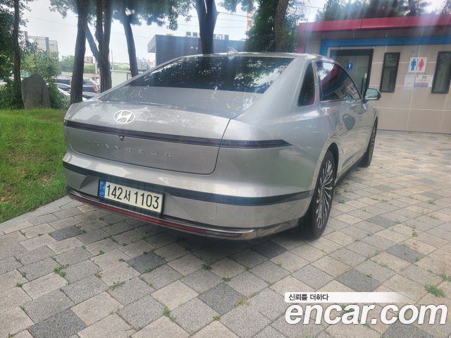 Hyundai Grandeur GN7, гибрид Calligraphy - фото 1