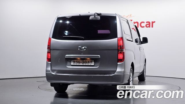 Hyundai Starex New Van 5-Seater Smart - фото 3