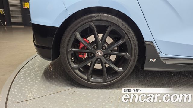 Hyundai Veloster JS 2.0 N - фото 4