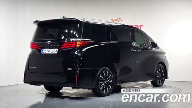 Toyota Alphard 4-го поколения 2.5 HEV Executive AWD - фото 1