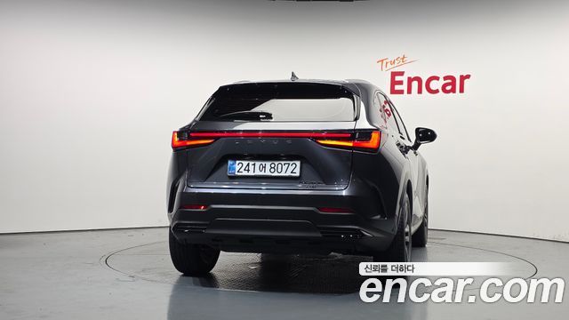 Lexus NX 350h 2-го поколения Premium - фото 3