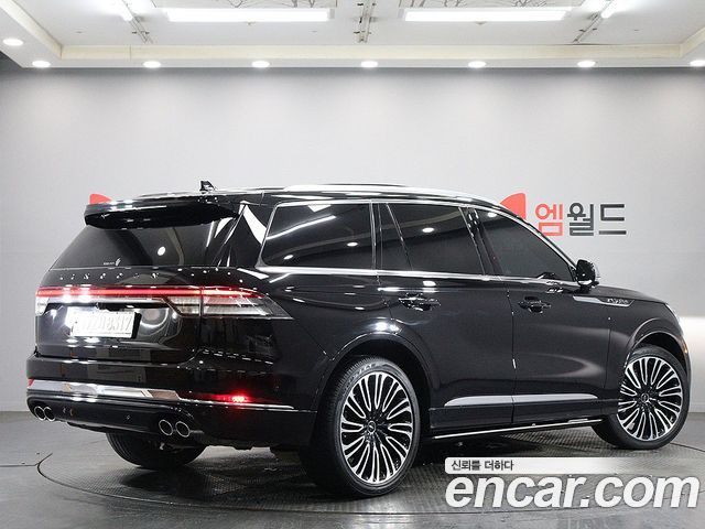 Lincoln Aviator 2-го поколения 3.0 Black Label AWD - фото 3