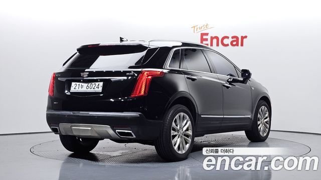 Cadillac XT5 3.6 Platinum - фото 1