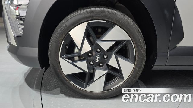 Hyundai Kona SX2 Gasoline 2.0 2WD Inspiration - фото 4