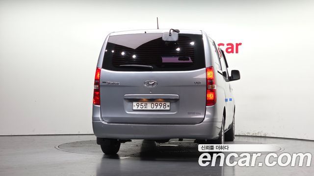 Hyundai Starex New Van 5-Seater Smart - фото 3