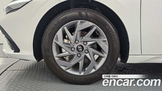 Hyundai Avante New CN7 1.6 Modern - фото 4
