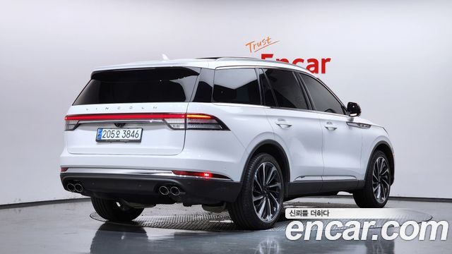 Lincoln Aviator 2-го поколения 3.0 Reserve AWD - фото 1