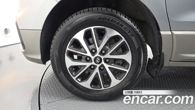 Hyundai Starex New 4WD Urban 9-Seater Exclusive - фото 3