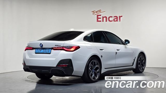 BMW i4 eDrive40 M Sports Pro - фото 1