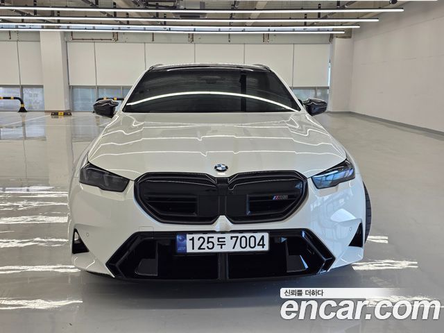 BMW M5 G90 M5 Touring - фото 0