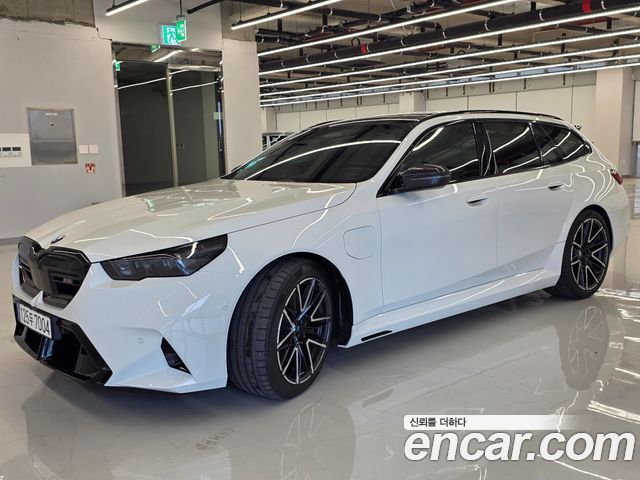 BMW M5 G90 M5 Touring - фото 1