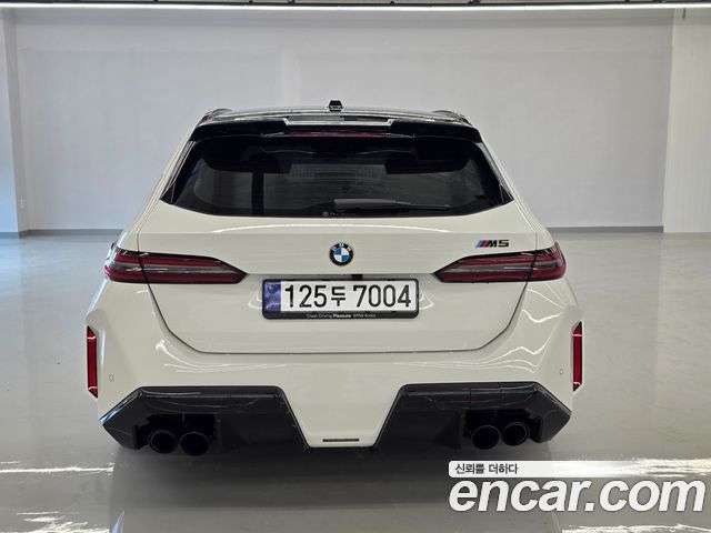 BMW M5 G90 M5 Touring - фото 3