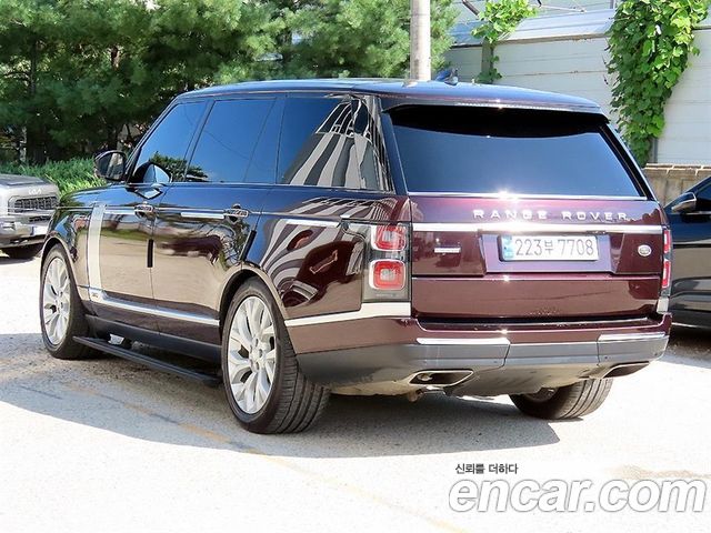 Land Rover Range Rover 4-го поколения 5.0 SC Vogue SE LWB - фото 1