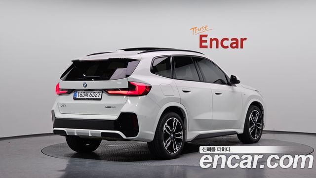 BMW X1 U11 xDrive 20i M Sport - фото 0